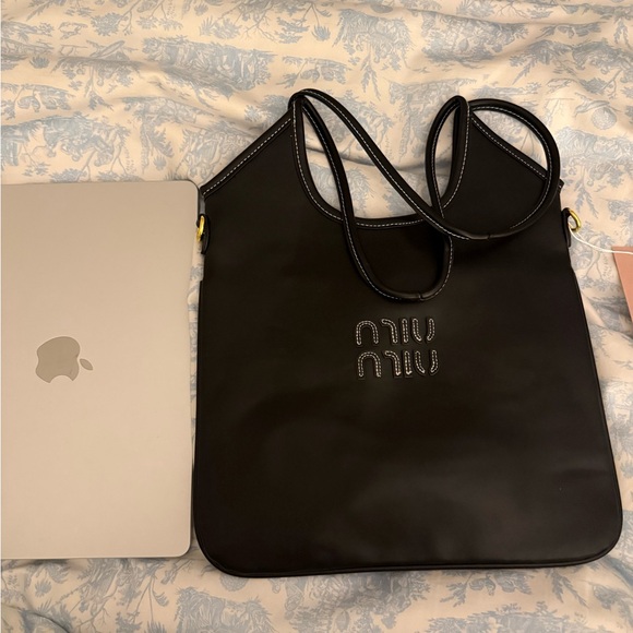 Miu Miu Black Tote Bag with Logo Detail - Picture 2 of 6